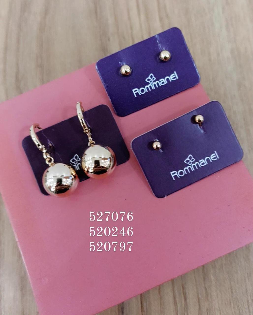 Conjunto de Brincos de Bola Rommanel 527076/520246/520797